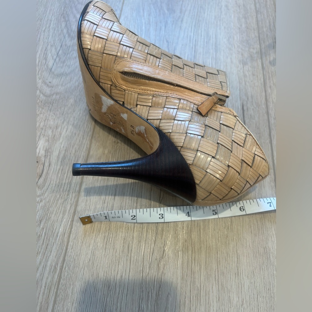 Cole Haan Open Toe Ankle Heel Bootie Woven Office Catalina Peep Toe 8.5 B - Picture 11 of 11
